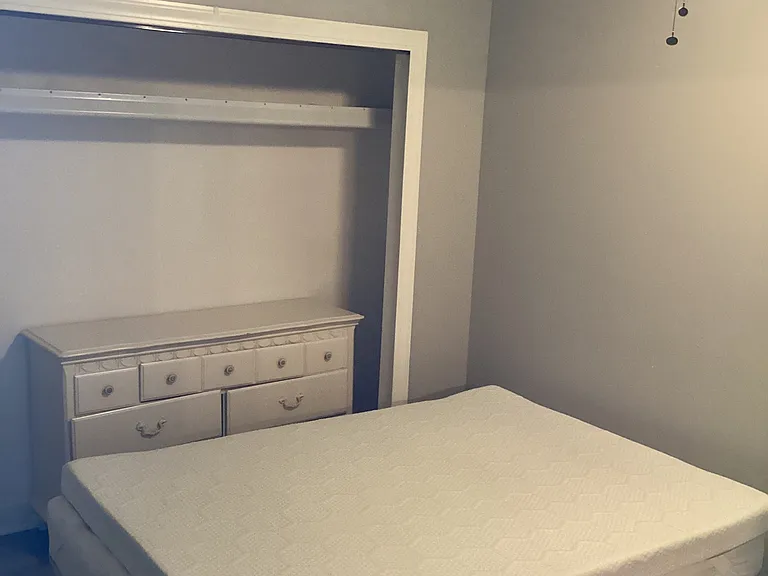 315 Huron Ave — Photo 135