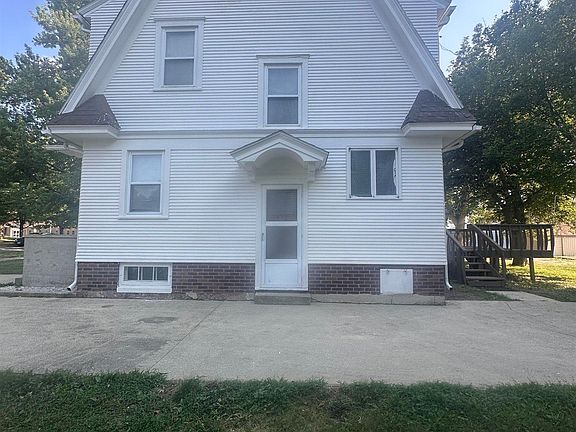 4th image of 410 Cherokee St