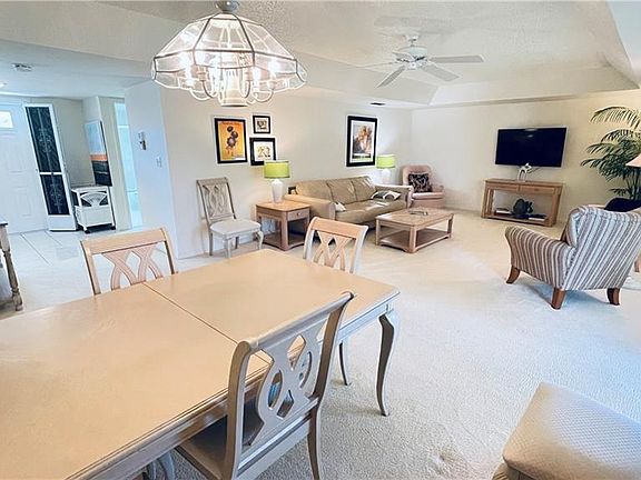 4th image of 801 Teryl RD #4