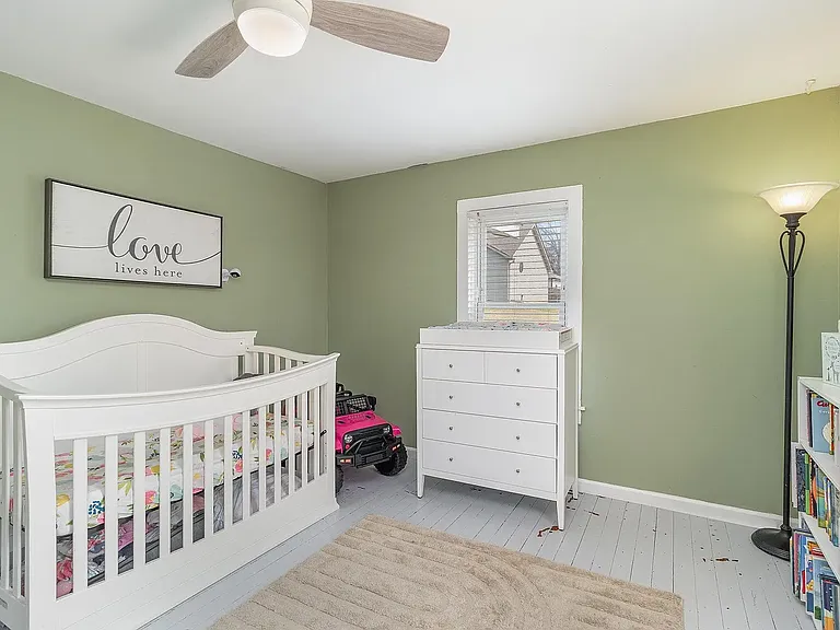 222 Crescent Cir — Photo 10