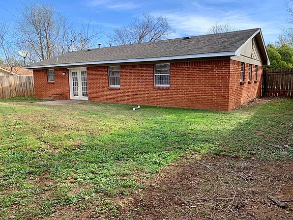 2nd image of 2408 NW 4th St