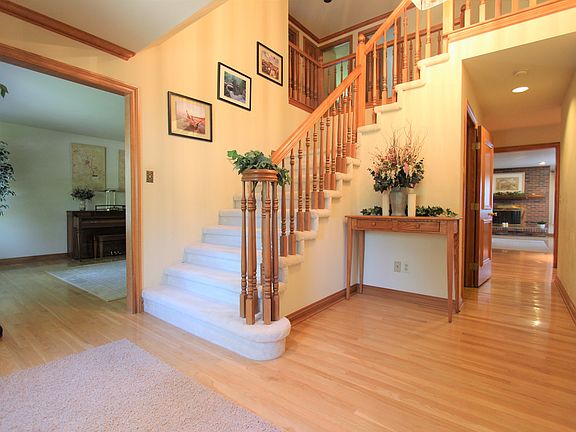 4th image of 22118 Antler Dr