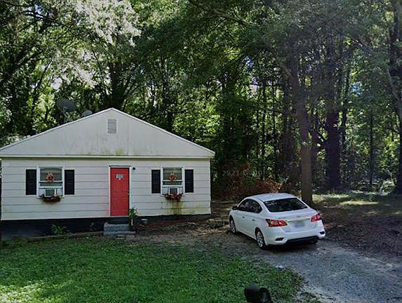 2nd image of 1009 Cleveland Ave