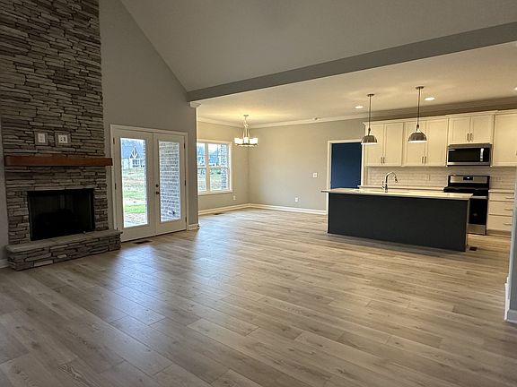 4th image of 2054 Everest Dr Lot 94