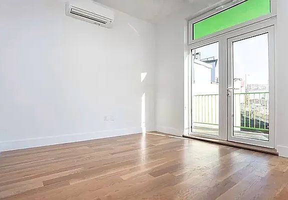 4th image of 435 Meeker Ave #2B