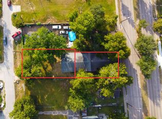3216 Collingsworth St, Houston, TX 77026