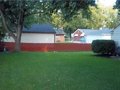 4th image of 32164 Saint Annes Dr