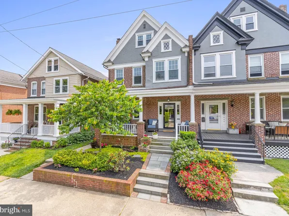 2442 W 18th St, Wilmington, DE 19806