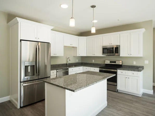 1000 U.S. Rt. 1, 1000 Us Route 1 #202, York, ME 03909