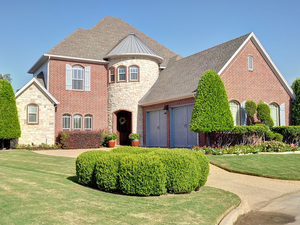 1st image of 5906 Saint Ives Ct