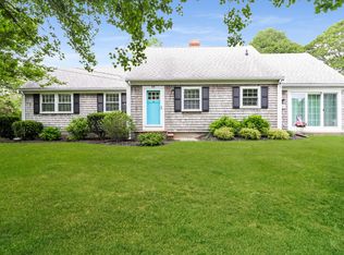 88 Gilbert Ln, Harwich Pt, MA 02646