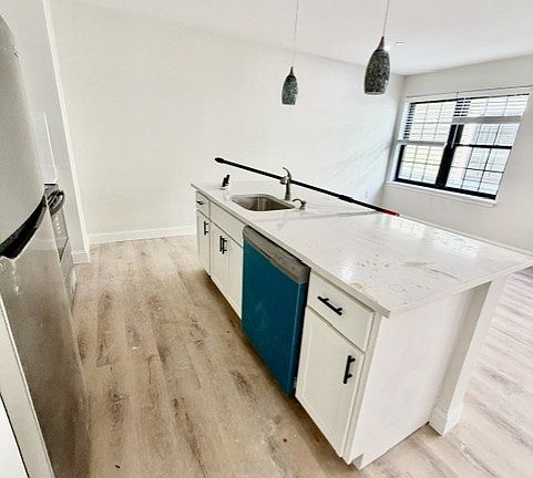 4th image of 455 Massachusetts Ave #203