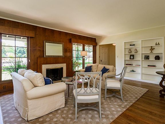3rd image of 1220 Hermosa Way