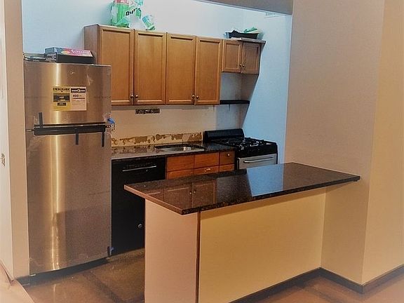 3rd image of 477 Atlantic Ave APT 2