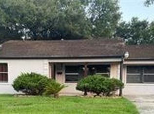 209 Lamar Dr, Pasadena, TX 77502