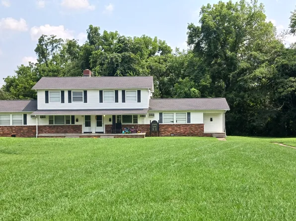 141 Tacoma Rd, Oak Ridge, TN 37830