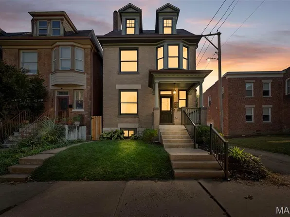 4252 Russell Blvd, Saint Louis, MO 63110