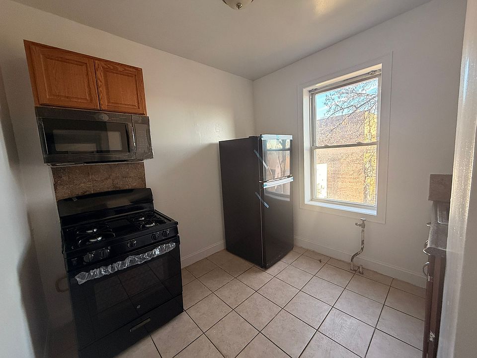 1st image of 1084 John F Kennedy Blvd #19E
