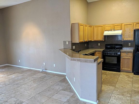 2nd image of 7972 S Lennox Ln