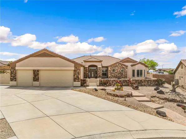 2708 Discovery Rd, Bullhead City, AZ 86442