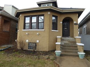 3830 N Panama Ave, Chicago, IL