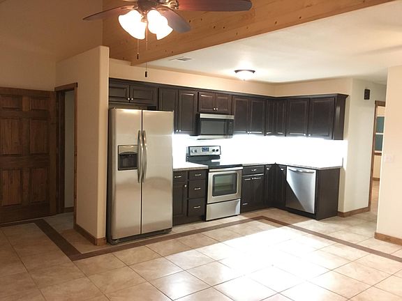 5th image of 117 S Kaupo Dr #B
