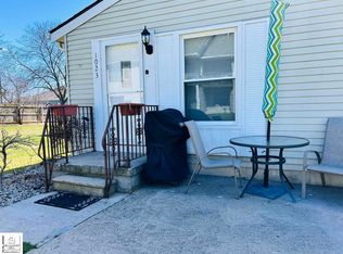 1023 S Dayton St, Davison, MI