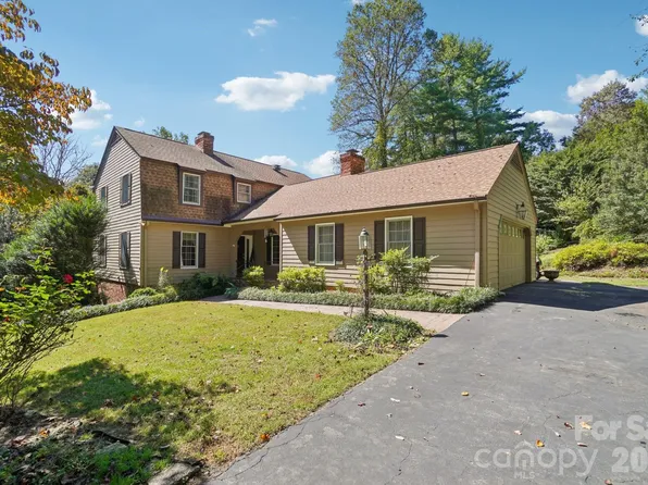 104 Finley St, Hendersonville, NC 28739