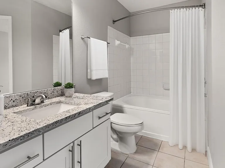 7820 Baymeadows Rd E — Photo 14