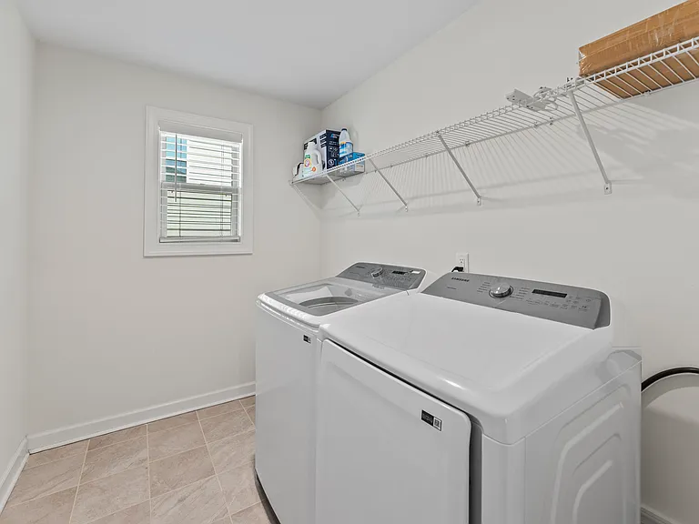 2151 Gregor Overlook Ln — Photo 23