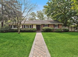 4 Linda St, Port Jefferson Station, NY 11776