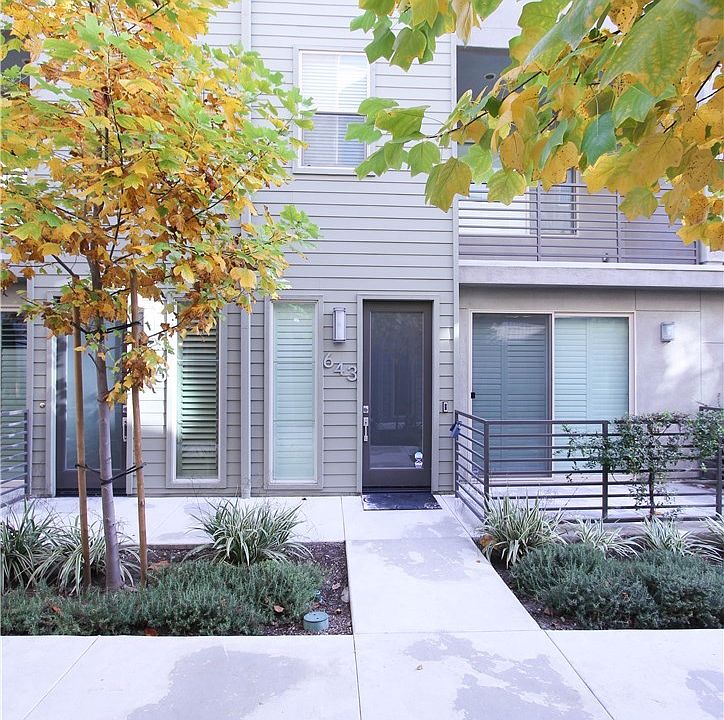 1st image of 643 Sawyer Pl