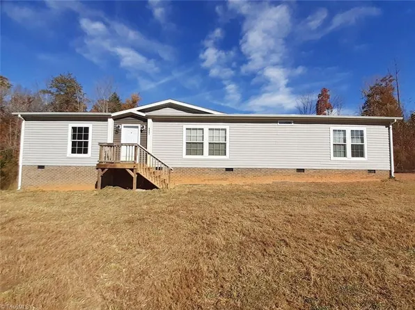 829 Danbury Bridge Rd, Madison, NC 27025