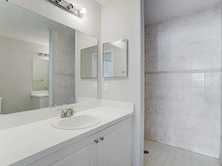 9244 Roan Ln #B — Photo 13