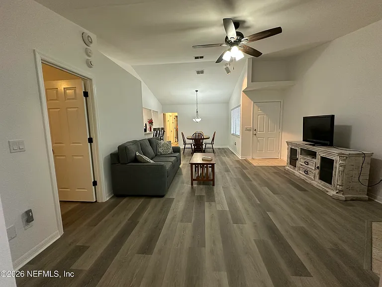 3110 Sea Hawk Dr — Photo 8