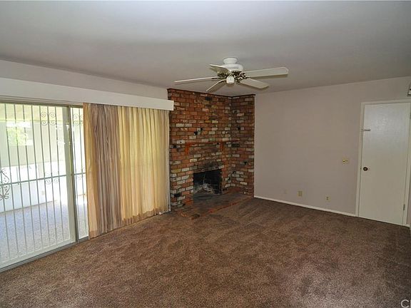 5th image of 258 S San Antonio Ave