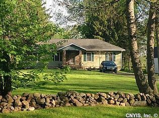 9373 Ramsey Dr, Bridgeport, NY 13030