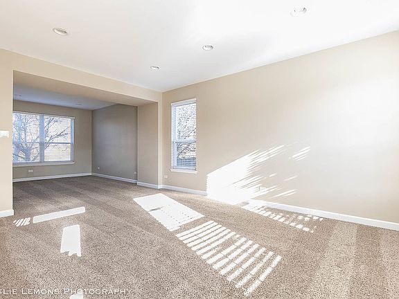 5th image of 1938 McRae Ln