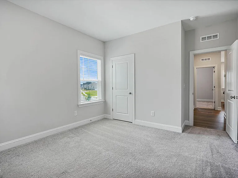 1809 Delaney Hills Ln — Photo 43