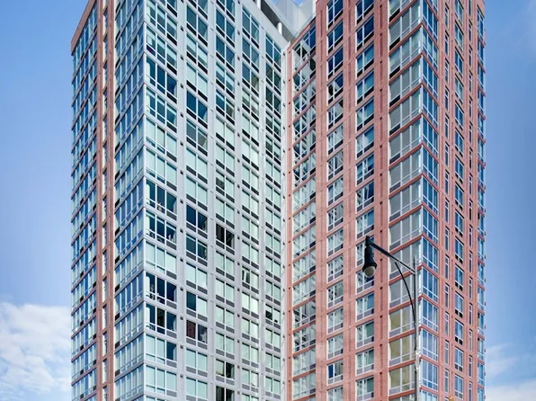 480 Main Street 18N image 13 of 14