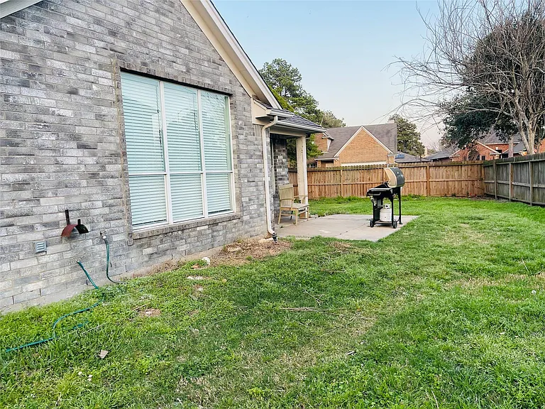 20803 Lavenderwood Dr — Photo 9