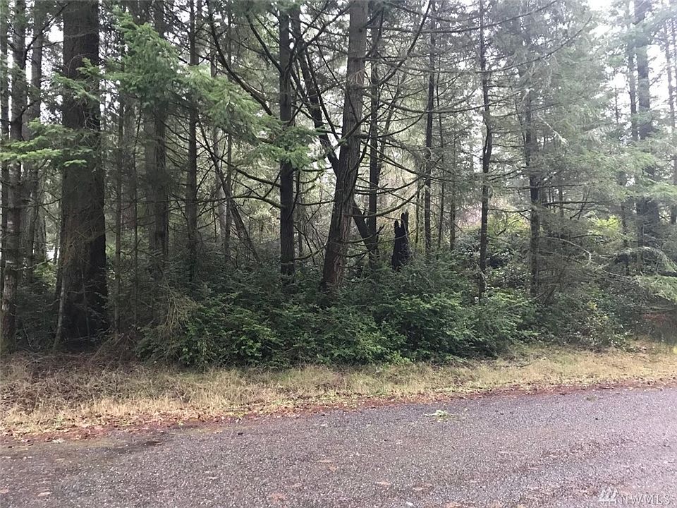 1st image of 11115 108th St