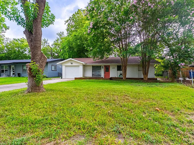 6505 Pevensey Dr — Photo 2