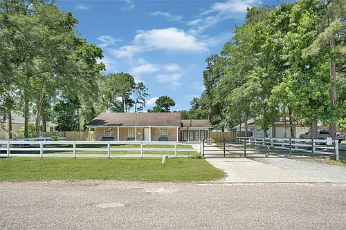 18931 Iris Ln Photo 1