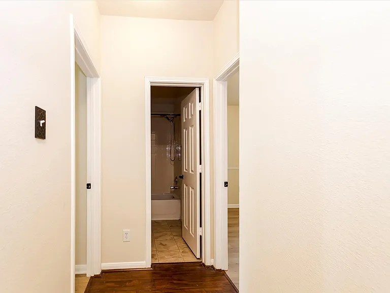 3215 Painted Meadow Cir — Photo 15
