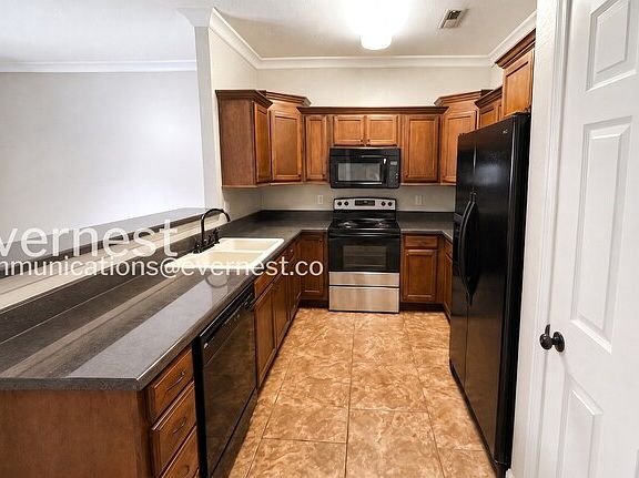 4th image of 958 Colony Cir