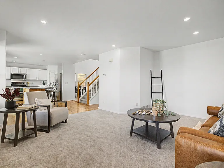 9917 Aftonwood St — Photo 12