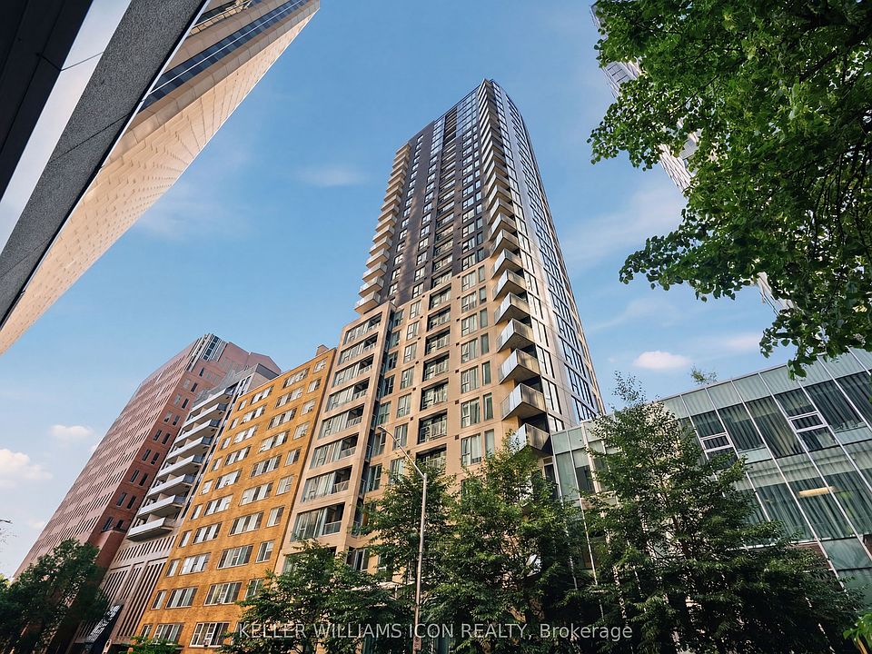 1st image of 40 Nepean St #1907