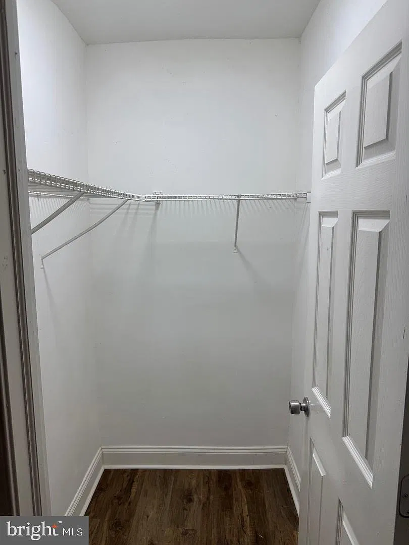 3 bed, 1.5 bath, 1150 sqft, $1,850 — Photo 4