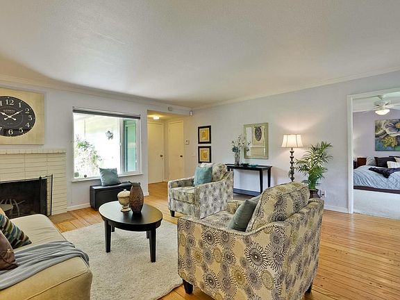 4th image of 6264 Royal Oak Ct